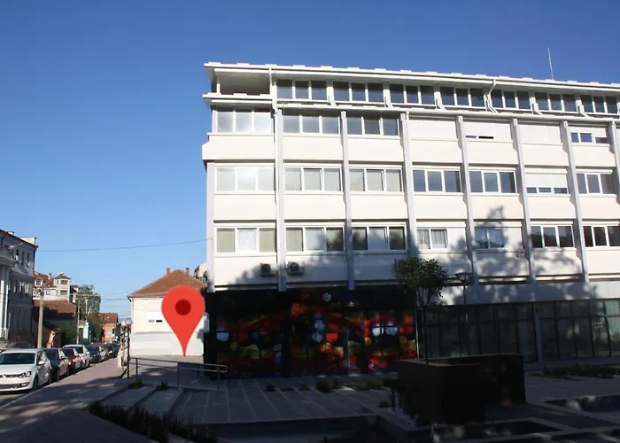 Rooms S&S Milicevic U Strogom Centru Aleksandrovca